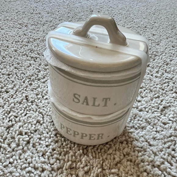 Rae Dunn Stackable Salt & Pepper - Picture 1 of 7